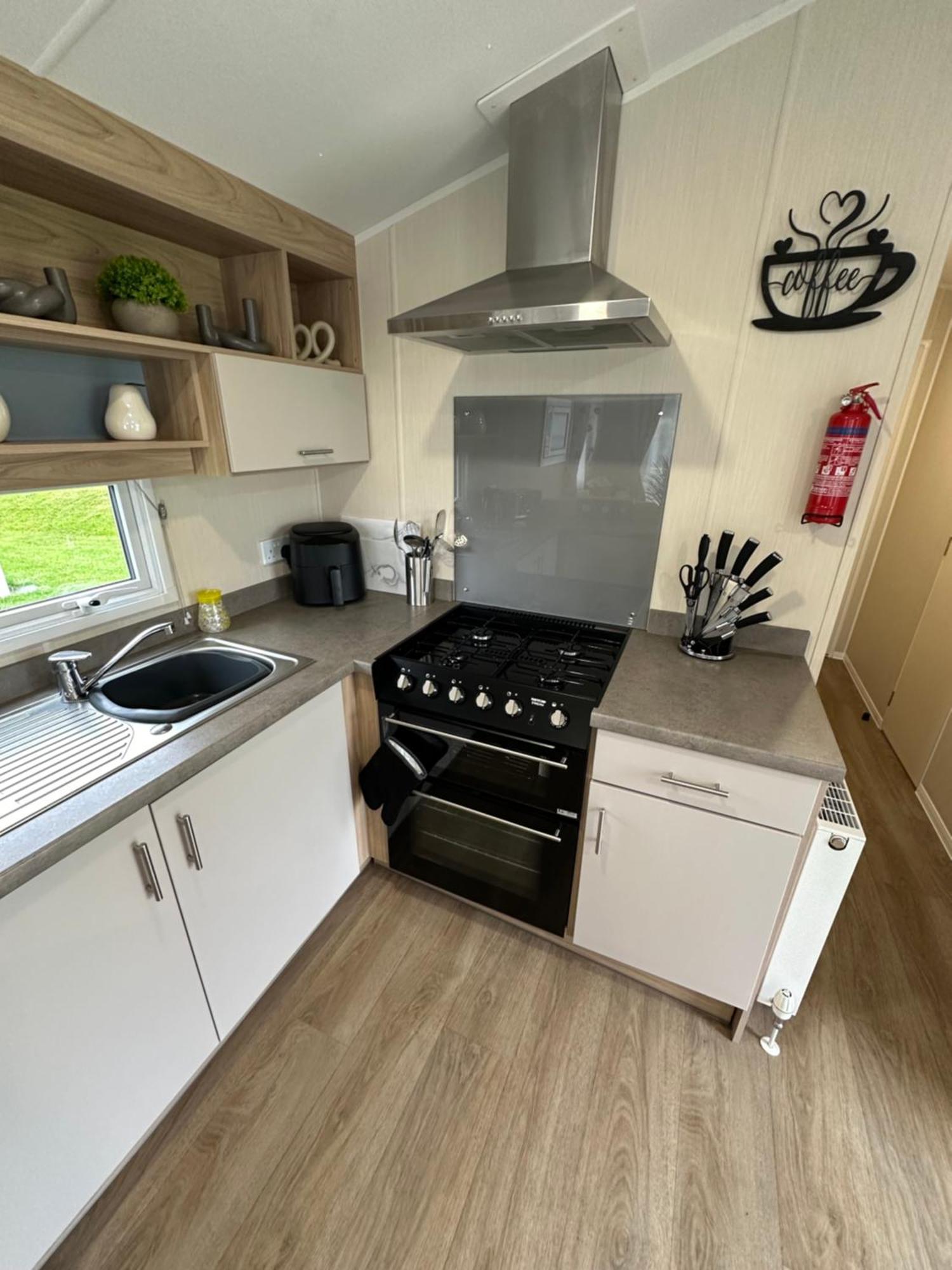 Campsite 6 Berth Waterside R10 Santanavan 7 *