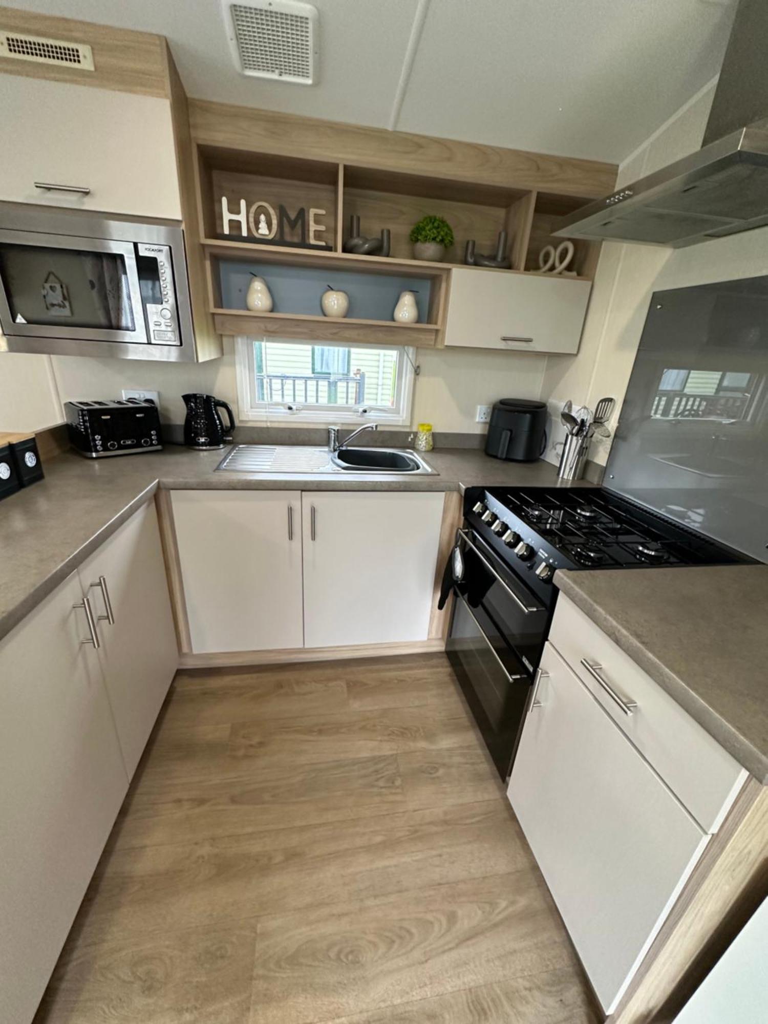 6 Berth Waterside R10 Santanavan 7 * Ingoldmells