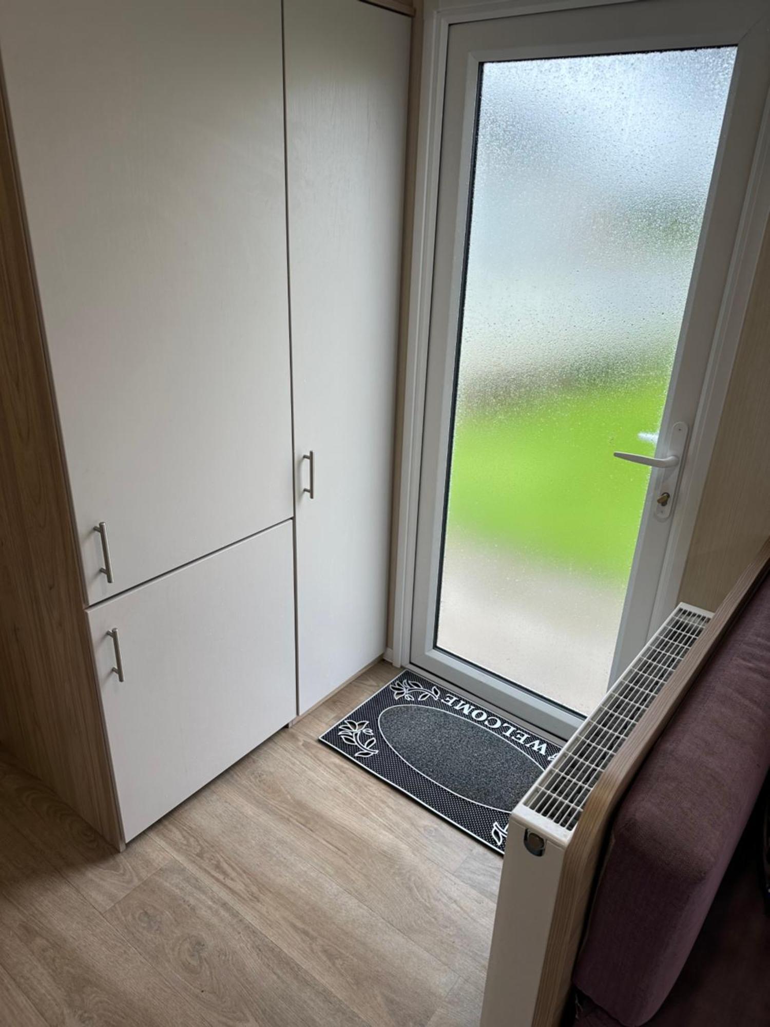 6 Berth Waterside R10 Santanavan 7 Ingoldmells
