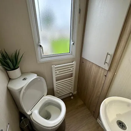 6 Berth Waterside Ingoldmells R10 Santanavan 7 Exterior photo